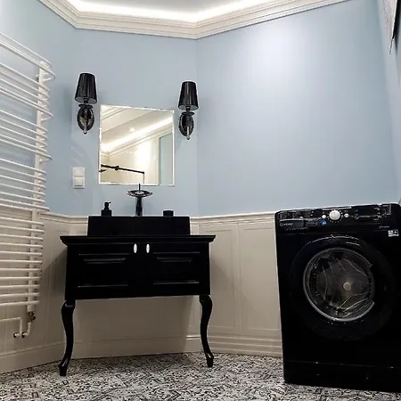 Sweet Chocolate Apartment